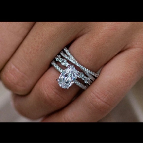 Everly Rings Blakely ring - Picture 2 of 9